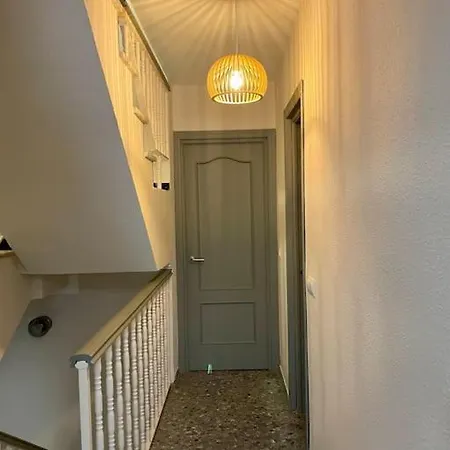 Fantastic New 120m2 House In El Palo Μάλαγα